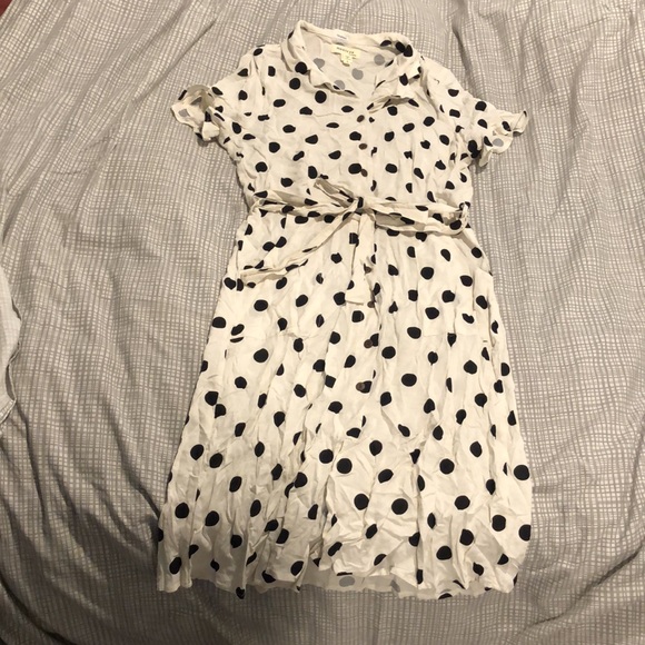 Polka dot button down midi dress - Picture 2 of 4